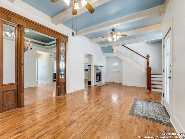 Image 4 of 29 For 228 Woodlawn W