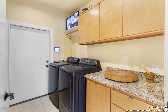Listing photo id 9 for 510 Twohig