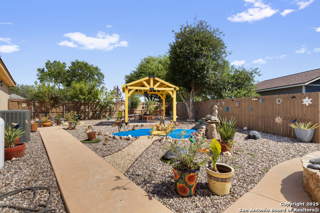 Listing photo id 29 for 510 Twohig