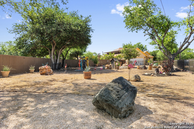 Listing photo id 2 for 510 Twohig