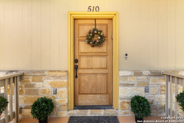 Listing photo id 3 for 510 Twohig