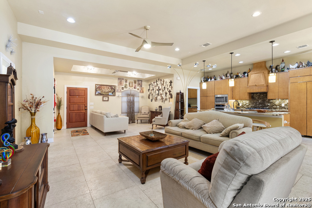 Listing photo id 6 for 510 Twohig