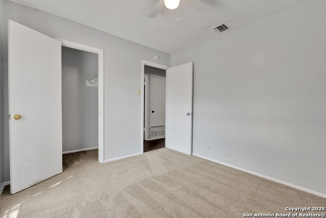 Listing photo id 10 for 7311 Saddlewood St