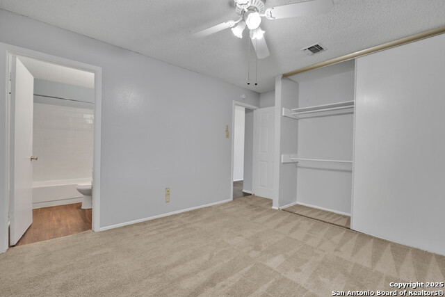 Listing photo id 7 for 7311 Saddlewood St