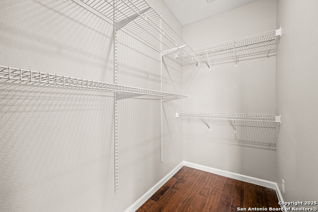 Image 19 of 25 For 14514 Sonora Falls