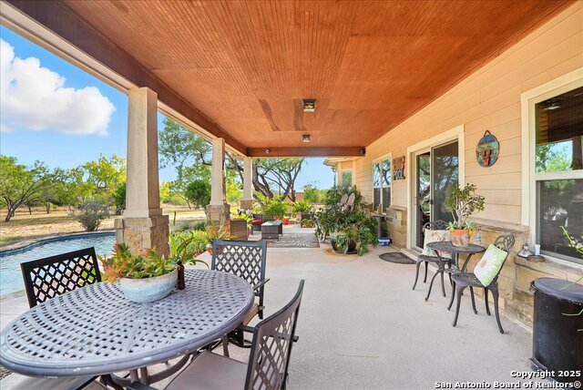 Listing photo id 27 for 130 Cr 102  