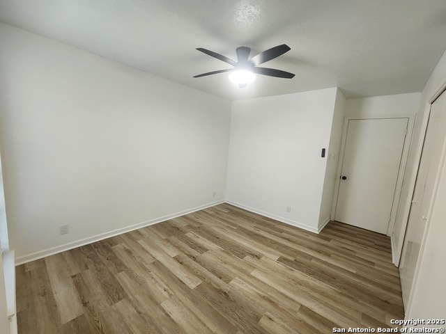 Image 5 of 49 For 8611 Datapoint Dr  44