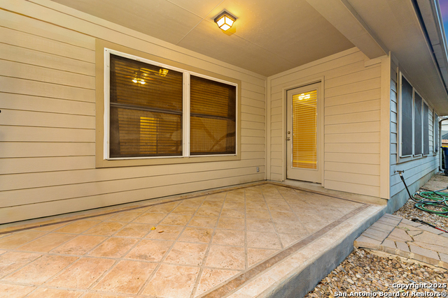 Image 33 of 49 For 510 Turnberry Way
