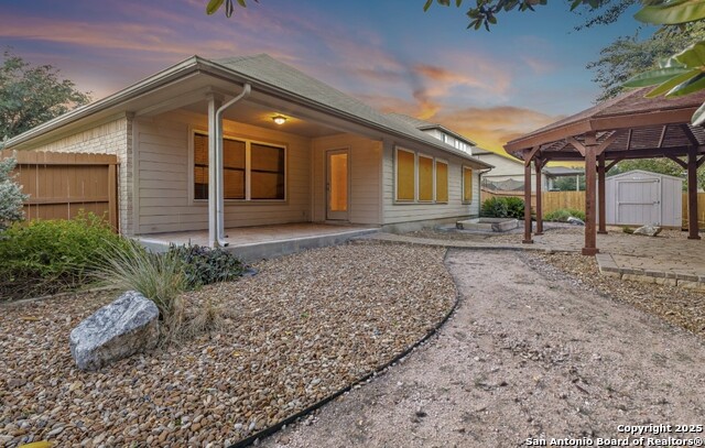 Image 35 of 49 For 510 Turnberry Way