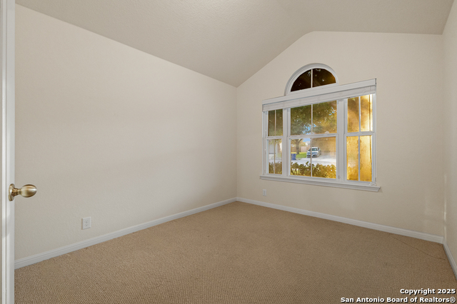 Image 6 of 49 For 510 Turnberry Way