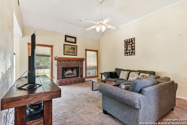 Image 3 of 21 For 184 Meadow Ln