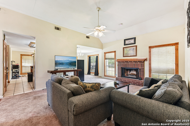 Image 4 of 21 For 184 Meadow Ln