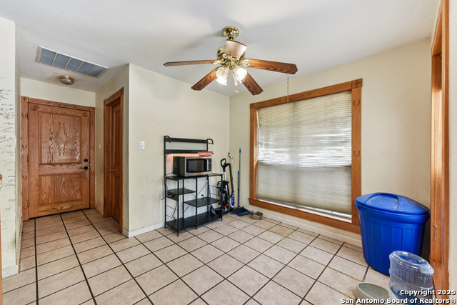 Image 6 of 21 For 184 Meadow Ln