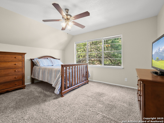 Image 22 of 47 For 5302 Charter Oak