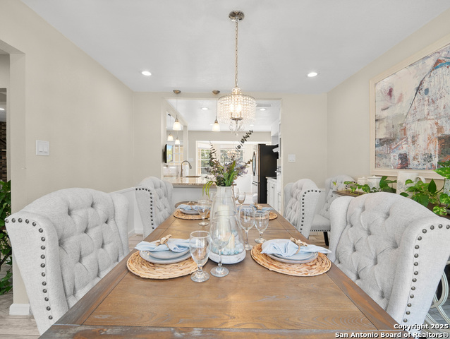 Image 23 of 47 For 5302 Charter Oak