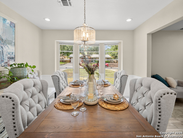 Image 25 of 47 For 5302 Charter Oak