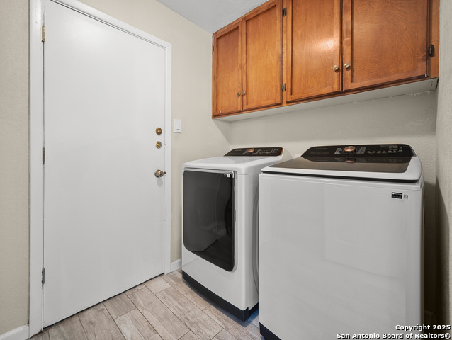 Image 26 of 47 For 5302 Charter Oak