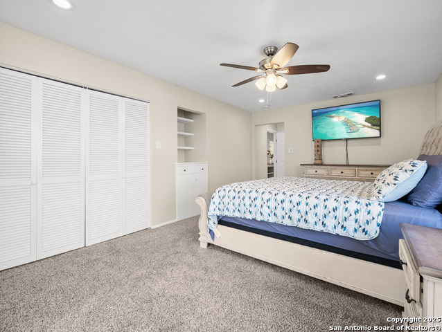 Image 36 of 47 For 5302 Charter Oak