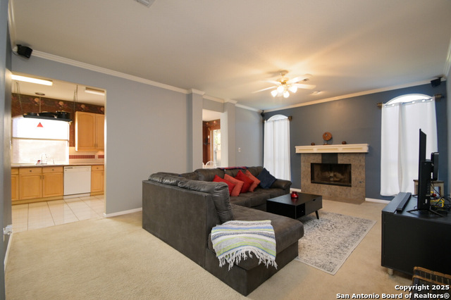 Image 10 of 30 For 15219 Fall Place Dr.