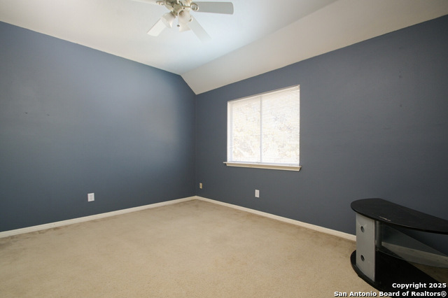 Image 17 of 30 For 15219 Fall Place Dr.