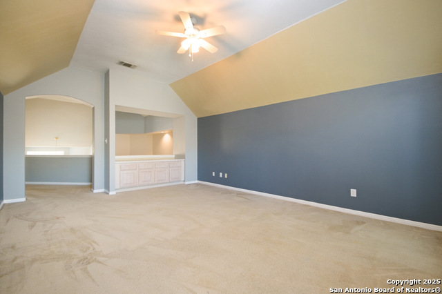 Image 22 of 30 For 15219 Fall Place Dr.