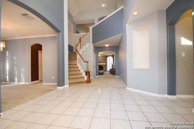 Image 4 of 30 For 15219 Fall Place Dr.