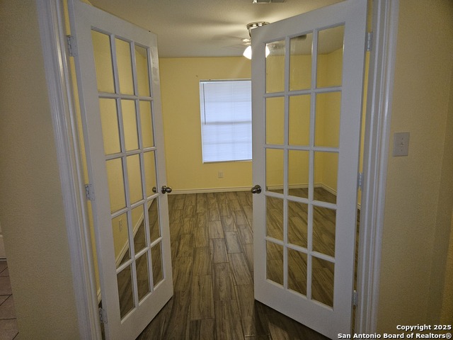 Image 25 of 35 For 204 Willow Way N