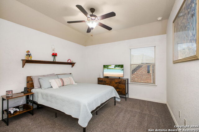 Listing photo id 18 for 17003 Chianti Rdg