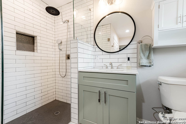 Image 20 of 34 For 207 Meadowood Lane