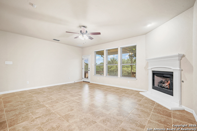 Listing photo id 15 for 13914 Annuziata