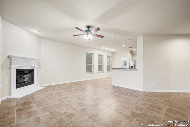 Listing photo id 17 for 13914 Annuziata