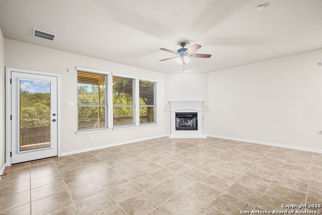 Listing photo id 18 for 13914 Annuziata