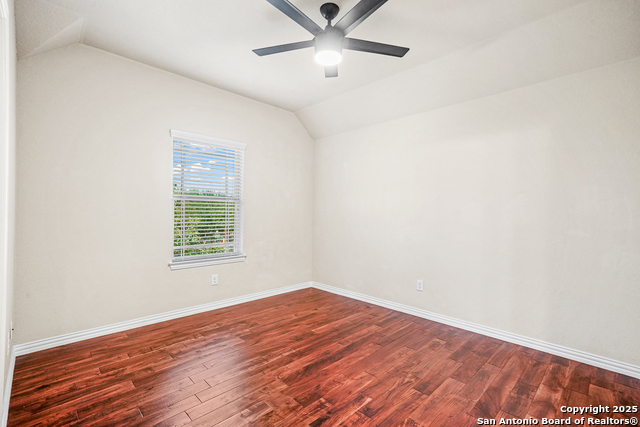 Listing photo id 34 for 13914 Annuziata