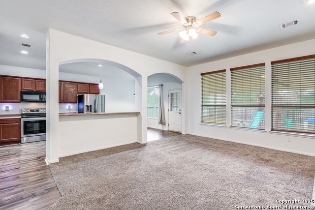 Image 7 of 25 For 313 6th St S