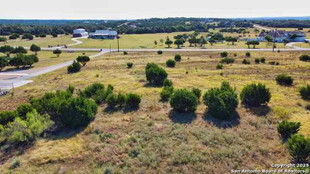 Image 10 of 29 For 411 Oak Haven