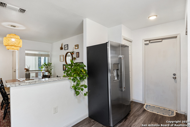 Image 22 of 41 For 13200 Montecito