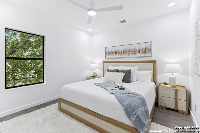 Image 24 of 48 For 1722 Ridgewood Ct W