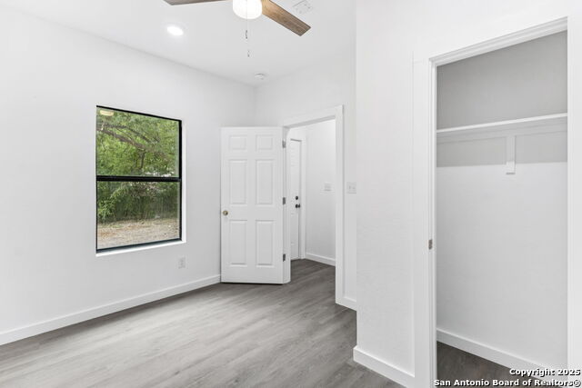 Image 39 of 48 For 1722 Ridgewood Ct W
