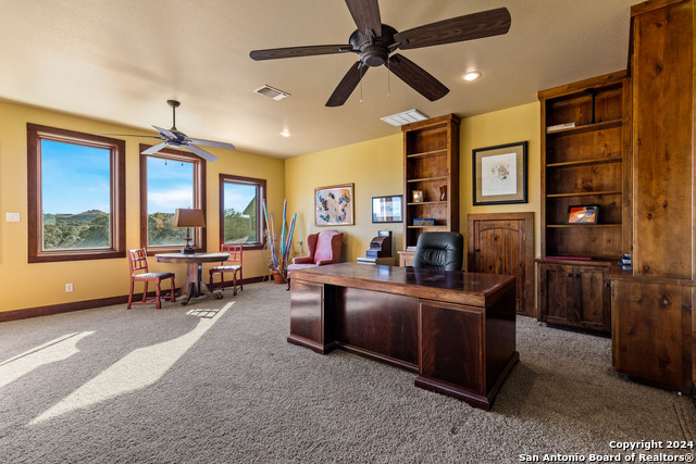 Image 21 of 65 For 5059 Trainer Wuest