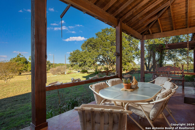 Image 22 of 65 For 5059 Trainer Wuest