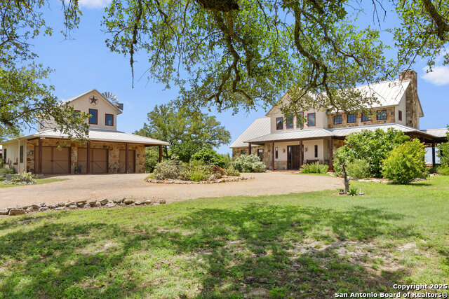 Image 50 of 65 For 5059 Trainer Wuest