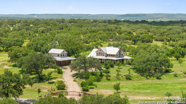 Image 53 of 65 For 5059 Trainer Wuest