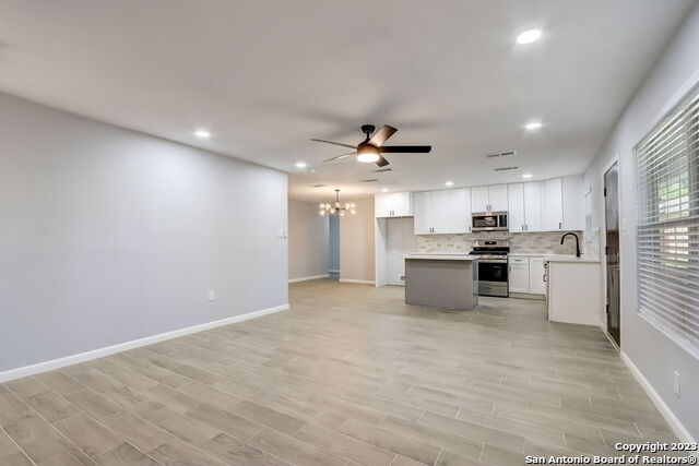Image 10 of 43 For 406 Northvalley