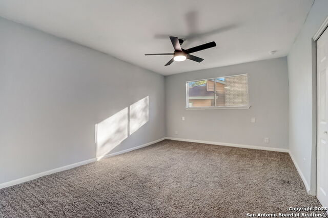 Image 23 of 43 For 406 Northvalley