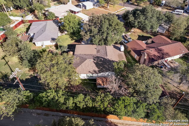 Image 37 of 43 For 406 Northvalley