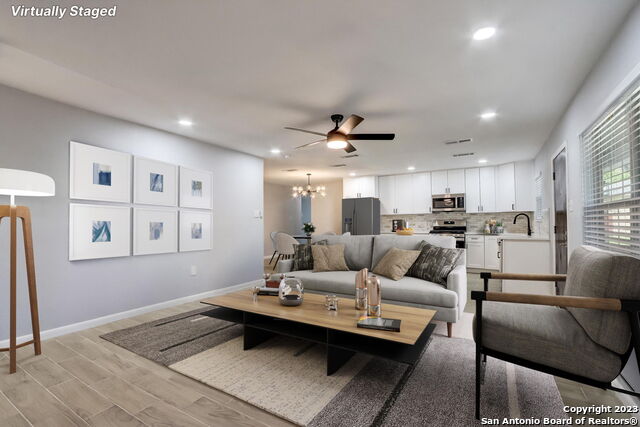 Image 4 of 43 For 406 Northvalley