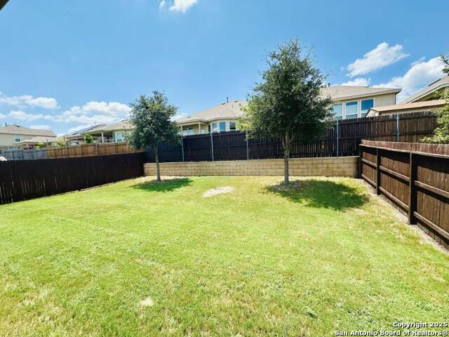 Image 23 of 41 For 27351 Rio Bend