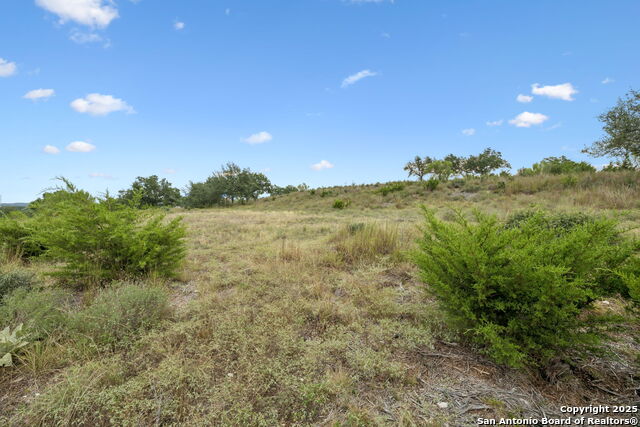 Listing photo id 16 for Lot 17 Earle Oak Ave
