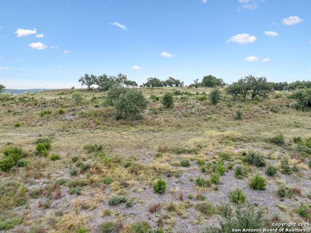 Listing photo id 31 for Lot 17 Earle Oak Ave
