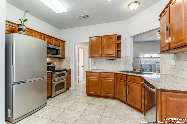 Image 9 of 24 For 2016 Canyon Vista